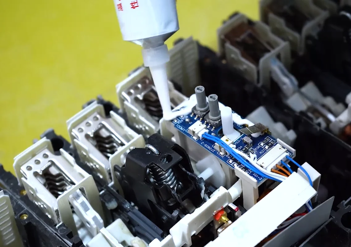 ZAM3L Type-AC Residual Current Circuit Breaker